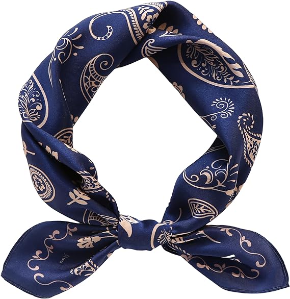  Foulard in seta e fasce per il collo